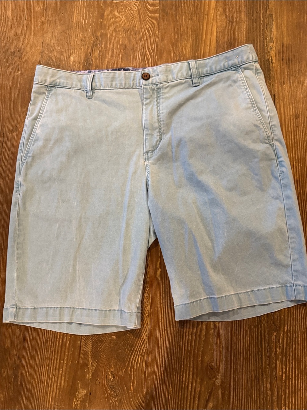 Tommy Bahama Pale Blue Men’s Flat-Front Shorts